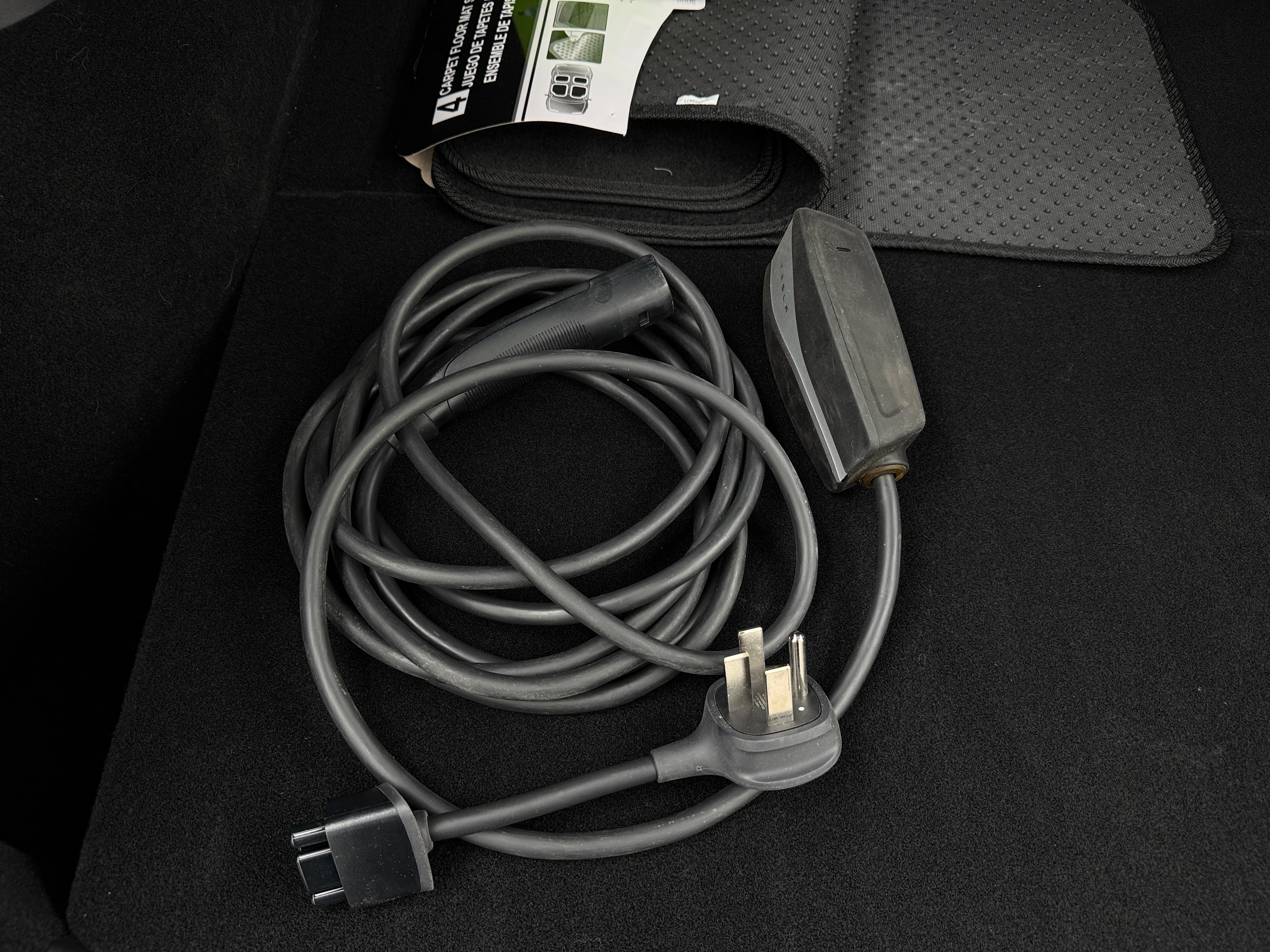 tesla model y 2022 7SAYGDEE0NF438099 image tesla model y 2022 7SAYGDEE0NF438099 image